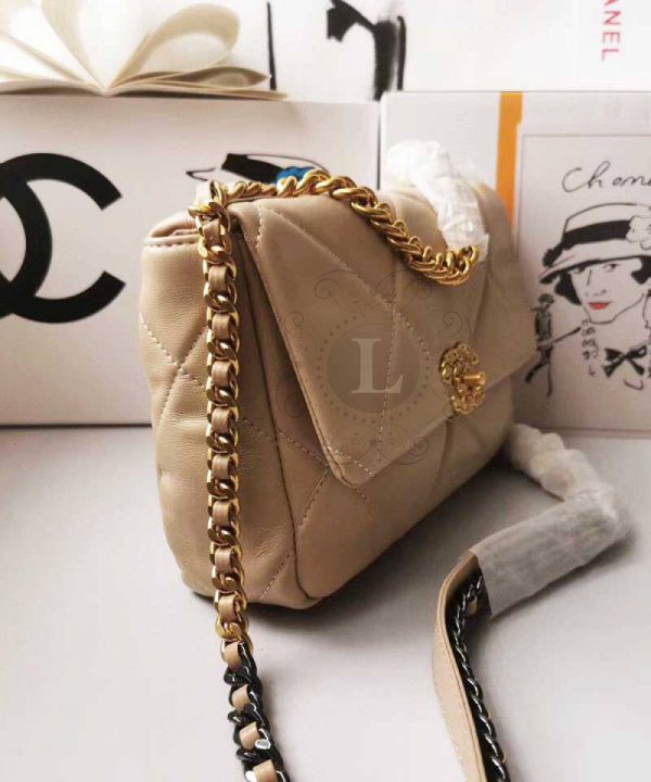Replica Chanel 19 Bag Biege