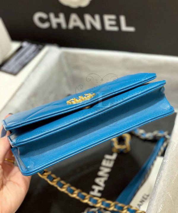 Replica Chanel 19 Wallet on Chain Bag Blue