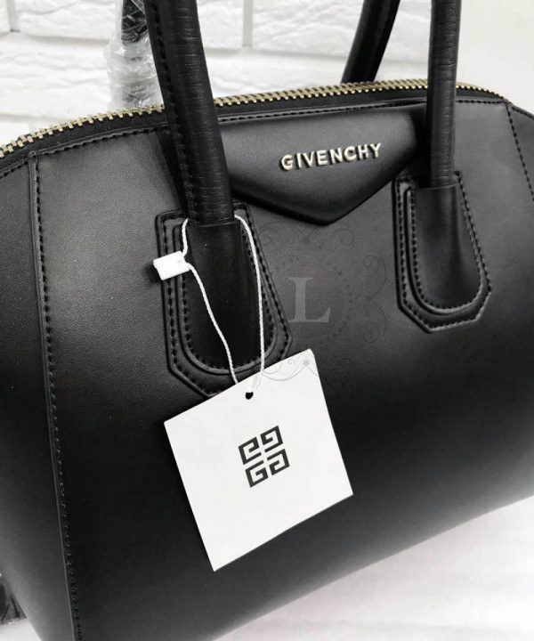 Replica Givenchy Antigona Mini Bag